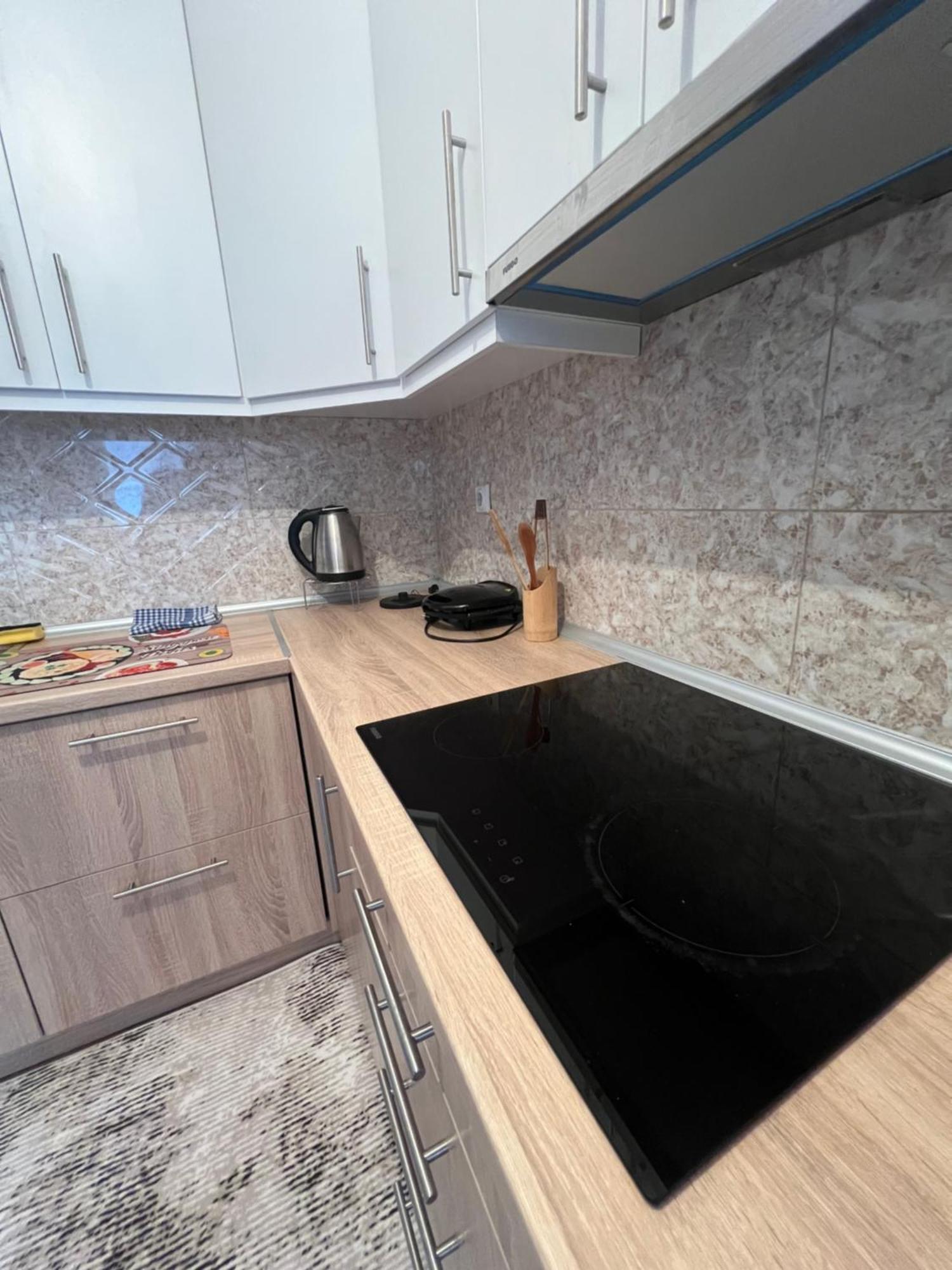 סטרומיצה Downtown Great Apartment מראה חיצוני תמונה